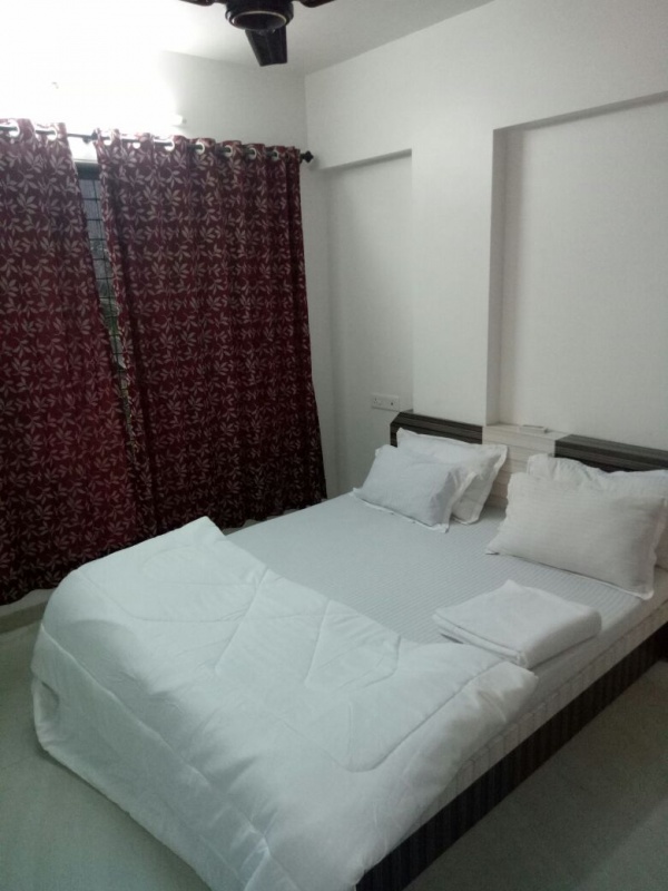 Bandra reclamation Lilavati hospital 1, 2 bhk serviced apartment - 1, 2 month flats, rooms near Lilavati hospital